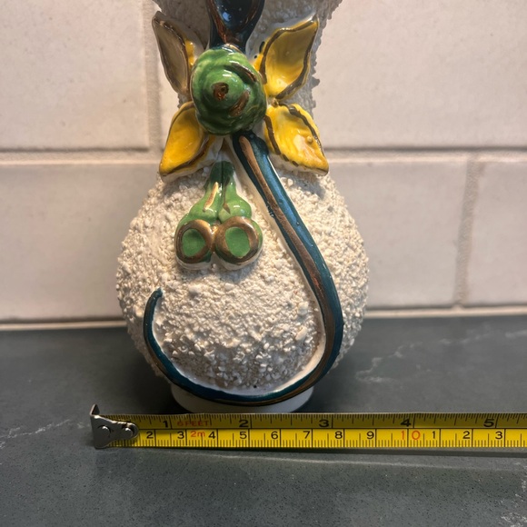 Vintage Majolica Sand Vase - Picture 4 of 5